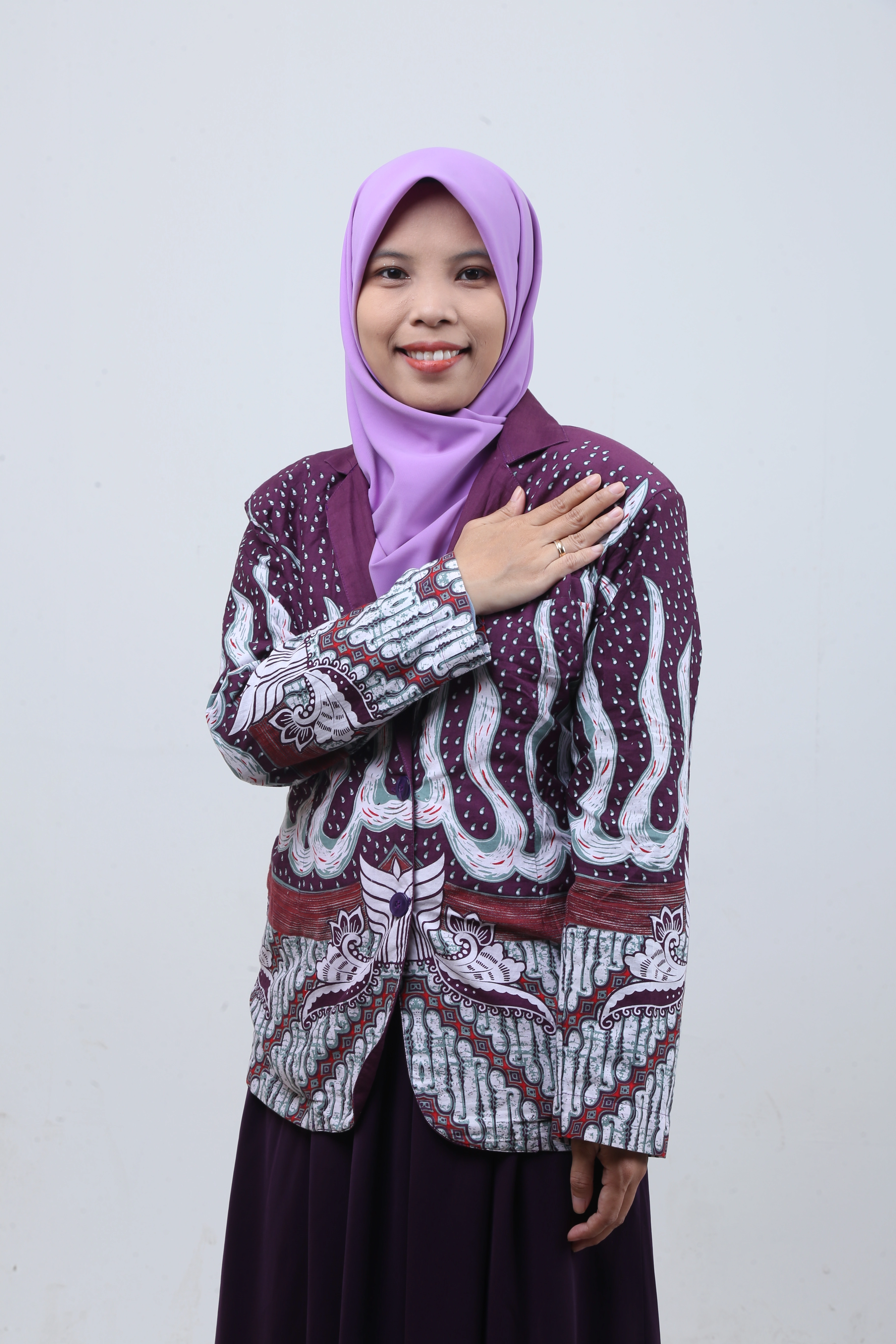 Dr. Nurjamilah, S.A.B., M.A.B. 