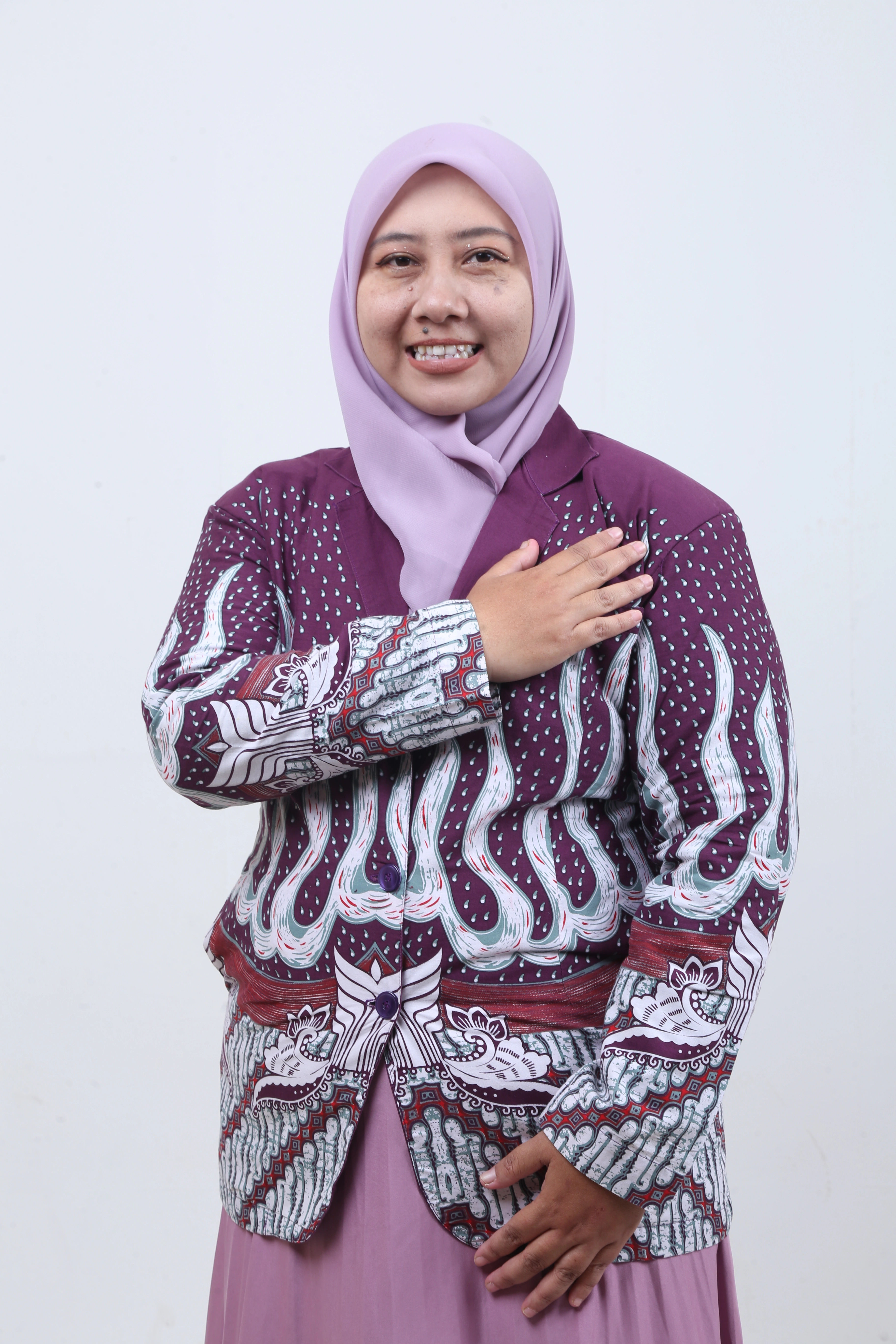 Sri Wahyuni, S.Pd., M.Si
